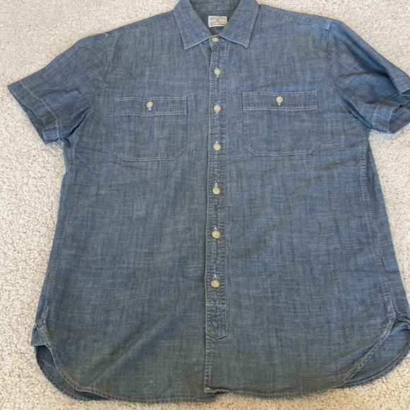 J.Crew Chambray 100% Cotton Short Sleeve Button Down Shirt - Picture 3 of 3